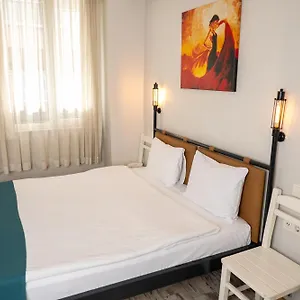 *** Hotel Hot Budget Ortakoy Turkey
